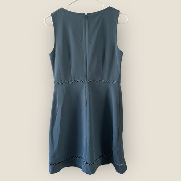 Ann Taylor Loft Lacy A-Line Dress Womens 2 Blue Sleeveless Casual Simple Basic - Picture 2 of 7